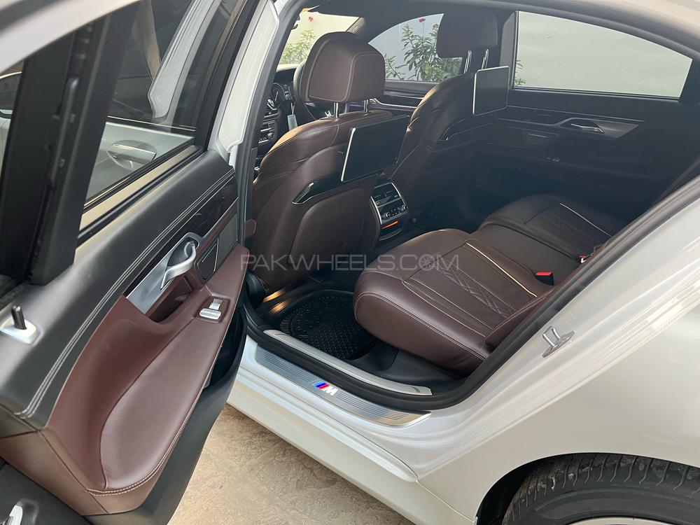 BMW 7 Series 2018 for Sale in Karachi BMW 7 Series 2018 for Sale in Karachi Image-8