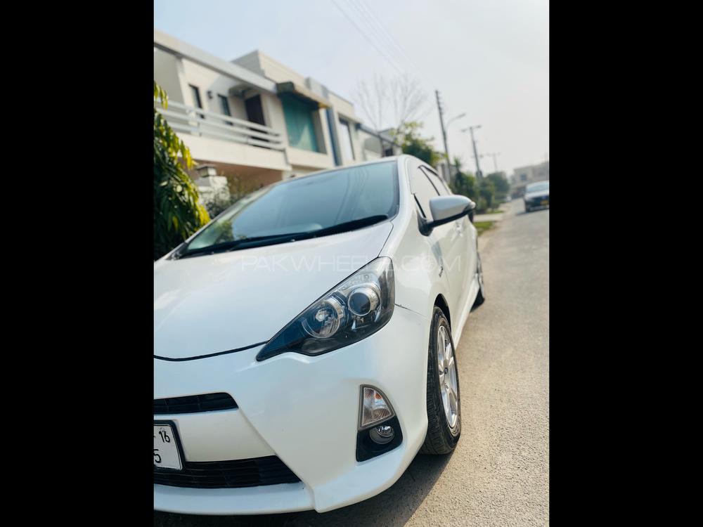 Toyota Aqua 2012 for Sale in Multan Toyota Aqua 2012 for Sale in Multan Image-3