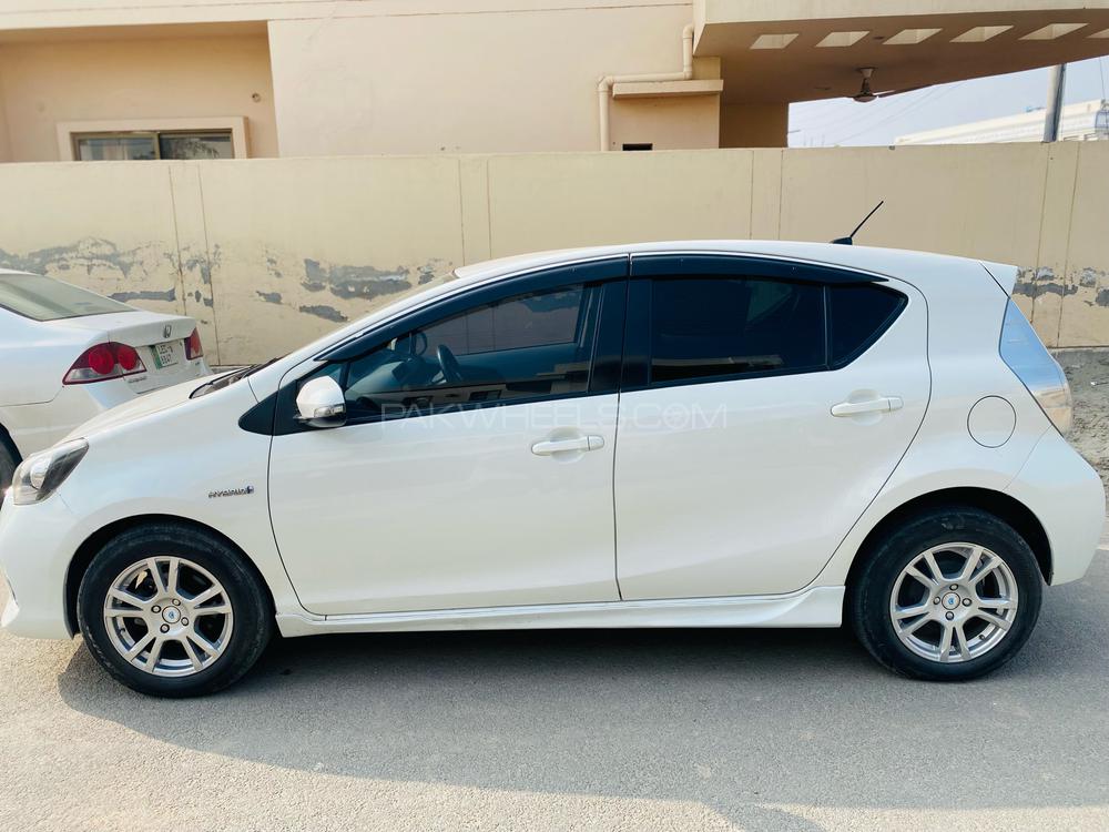 Toyota Aqua 2012 for Sale in Multan Toyota Aqua 2012 for Sale in Multan Image-5