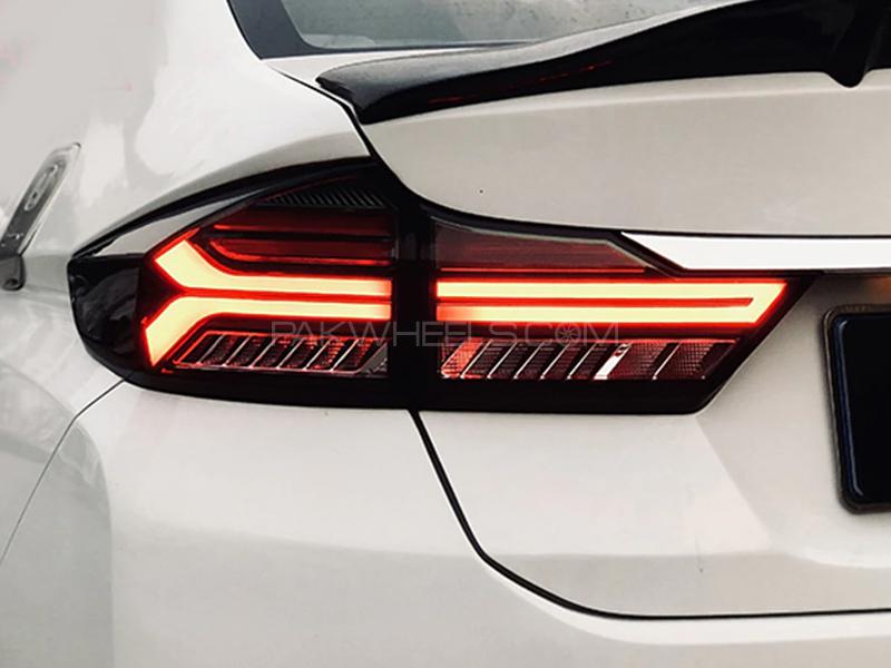 Honda City 2022 Lava Smoke Tail Lights  for sale in Lahore Image-1