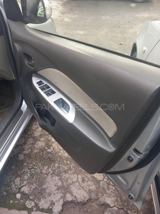 Toyota Belta 2011 for Sale in Lahore Toyota Belta 2011 for Sale in Lahore Image-7