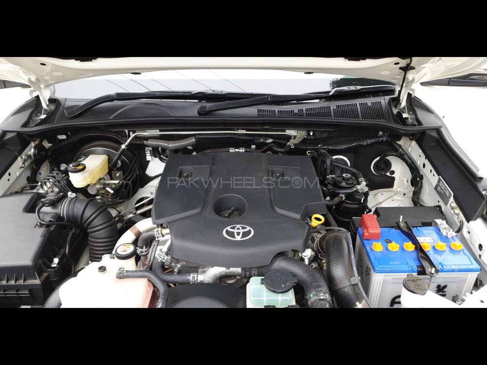 Toyota Hilux 2021 for Sale in Sialkot Toyota Hilux 2021 for Sale in Sialkot Image-10