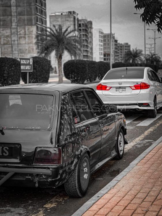 ٹویوٹا اسٹارلیٹ - 1984 Drift machine  ٹویوٹا اسٹارلیٹ - 1984 Drift machine  Image-4