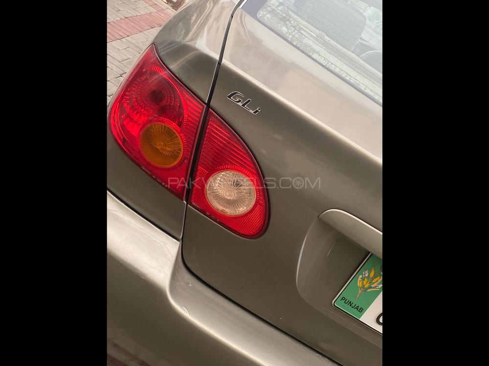 Toyota Corolla 2004 for Sale in Lahore Toyota Corolla 2004 for Sale in Lahore Image-19