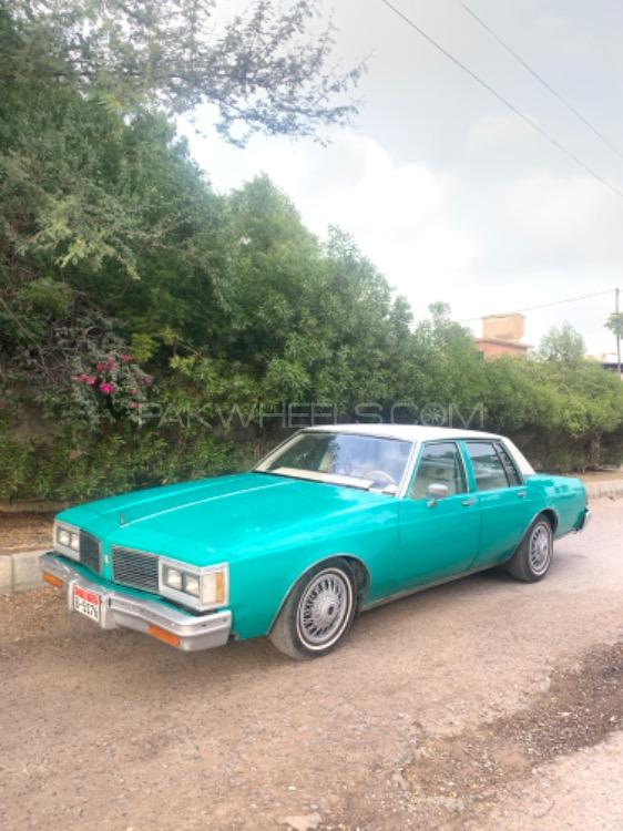 Oldsmobile Delta - 1982 Delta Image-1