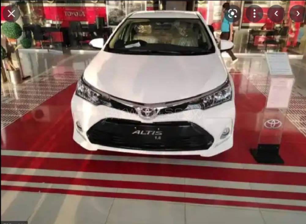 Toyota Corolla 2021 for Sale in Peshawar Image-1