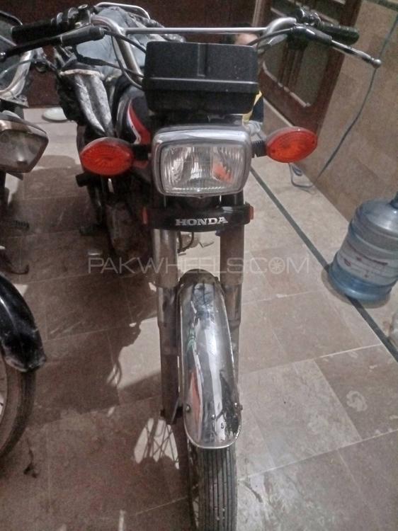 Honda CG 125 2017 for Sale Honda CG 125 2017 for Sale Image-2
