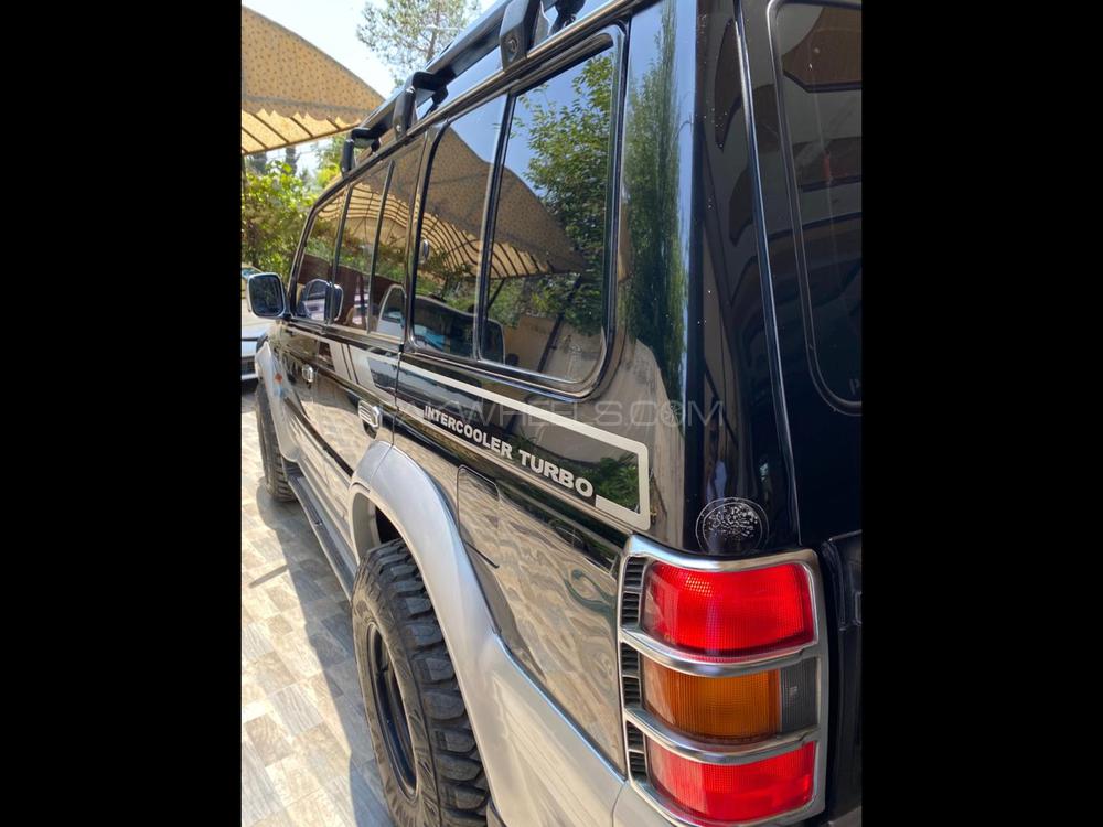 Mitsubishi Pajero 1994 for Sale in Peshawar Mitsubishi Pajero 1994 for Sale in Peshawar Image-8