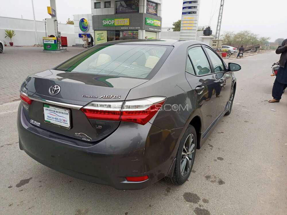 ٹویوٹا کرولا 2019 for Sale in لاہور ٹویوٹا کرولا 2019 for Sale in لاہور Image-4