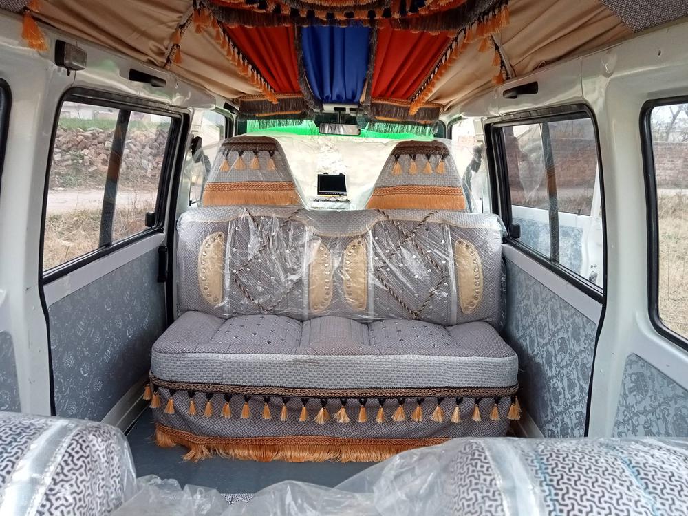 Suzuki Bolan 2017 for Sale in Islamabad Suzuki Bolan 2017 for Sale in Islamabad Image-13