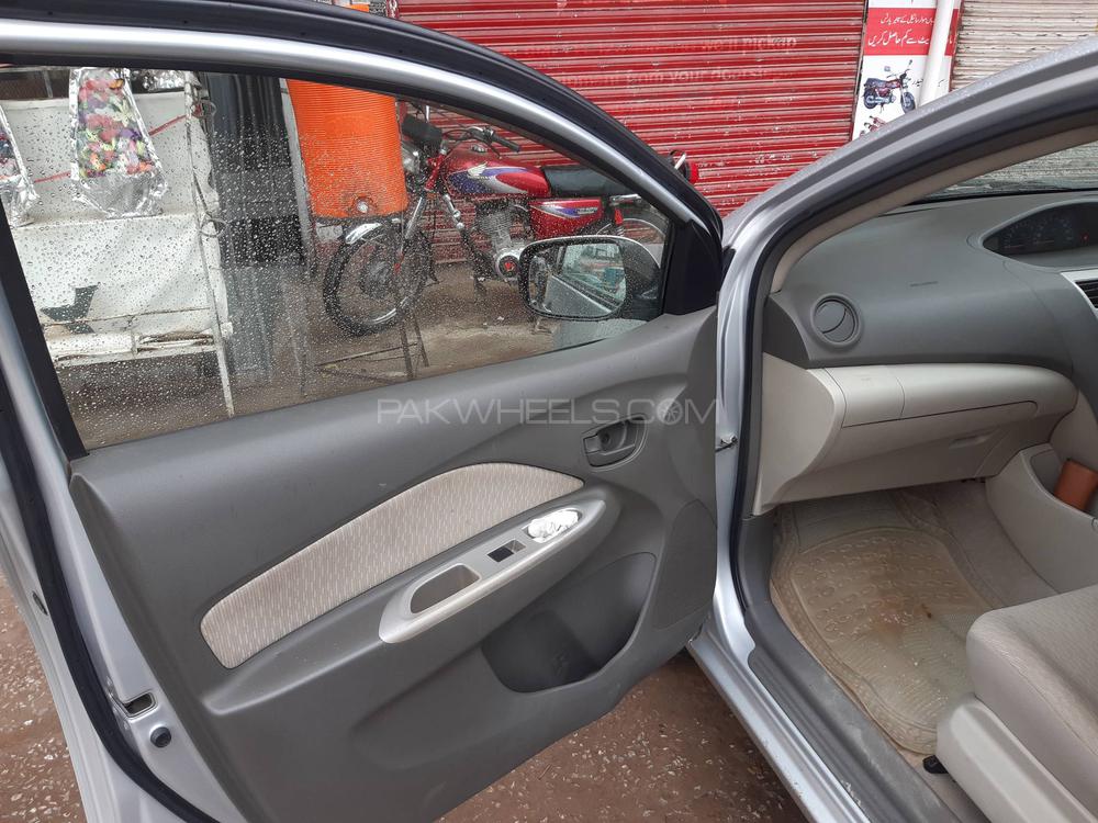 Toyota Belta 2011 for Sale in Rawalpindi Toyota Belta 2011 for Sale in Rawalpindi Image-4