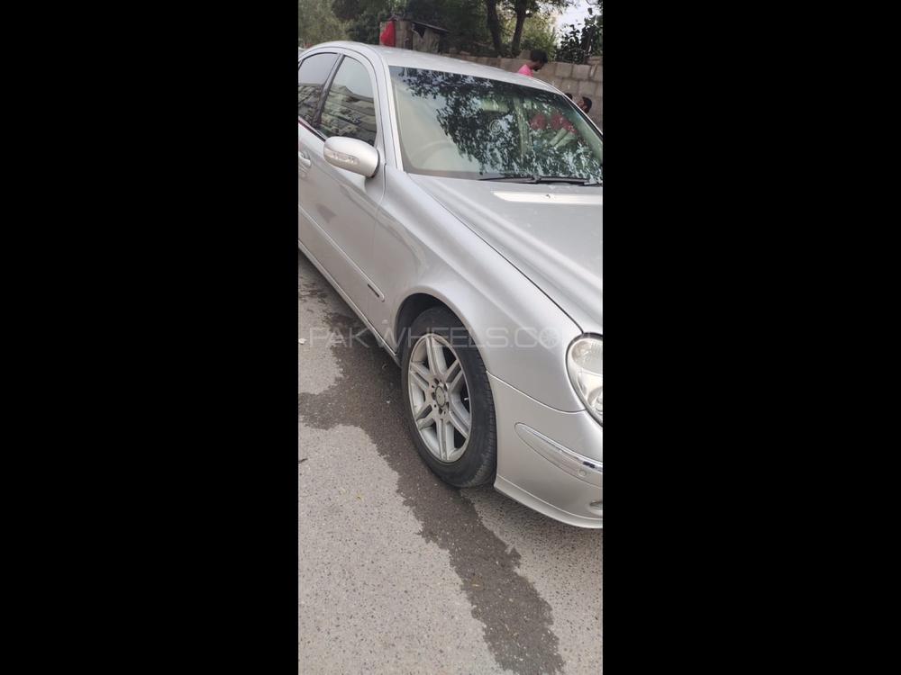 Mercedes Benz E Class 2004 for Sale in Rawalpindi Mercedes Benz E Class 2004 for Sale in Rawalpindi Image-7