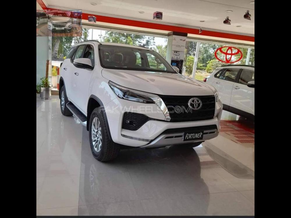 Toyota Fortuner 2022 for Sale in Lahore Image-1
