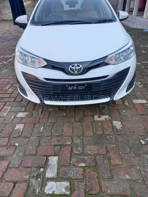 Toyota Yaris 2020 for Sale in Kot Momin Image-1