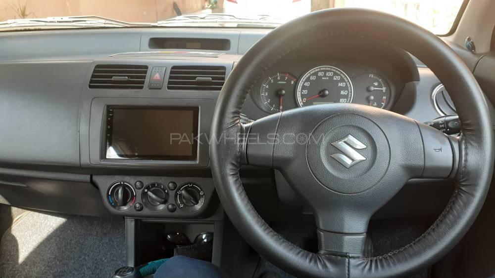 Suzuki Swift 2015 for Sale in Lahore Suzuki Swift 2015 for Sale in Lahore Image-2