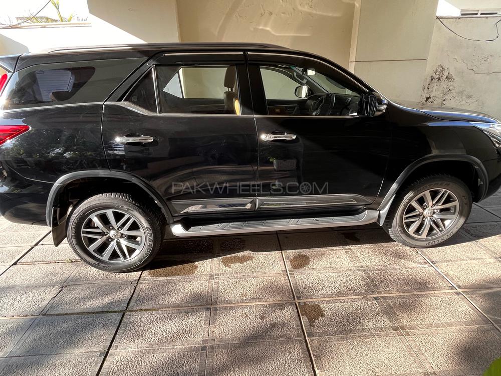 Toyota Fortuner 2018 for Sale in Islamabad Toyota Fortuner 2018 for Sale in Islamabad Image-3