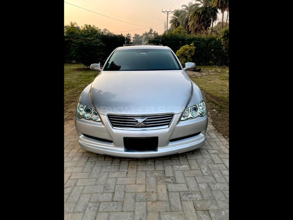 Toyota Mark X 2005 for Sale in Sargodha Image-1