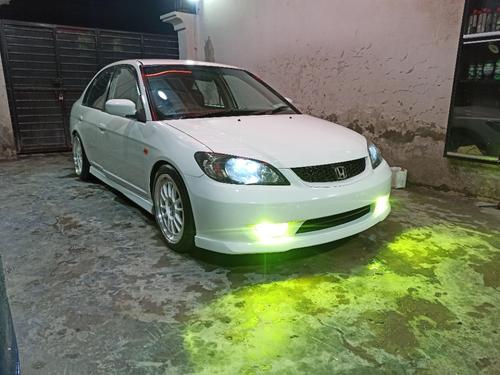 Honda Civic - 2005