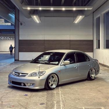 Honda Civic - 2005