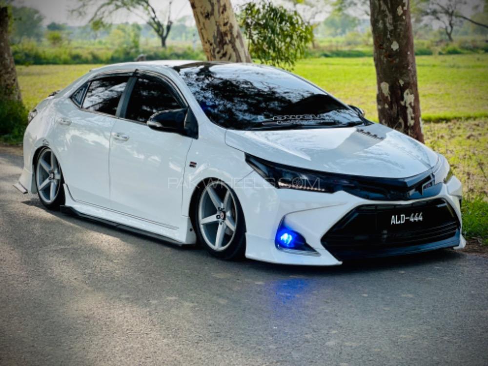 Toyota Corolla - 2018 Fadi ki GF Image-1
