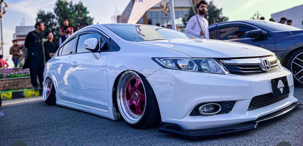 Honda Civic - 2014 Sinister  Image-1