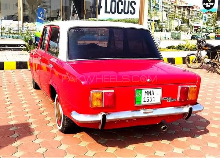 فیئٹ 124 - 1969 Red ferry  فیئٹ 124 - 1969 Red ferry  Image-3