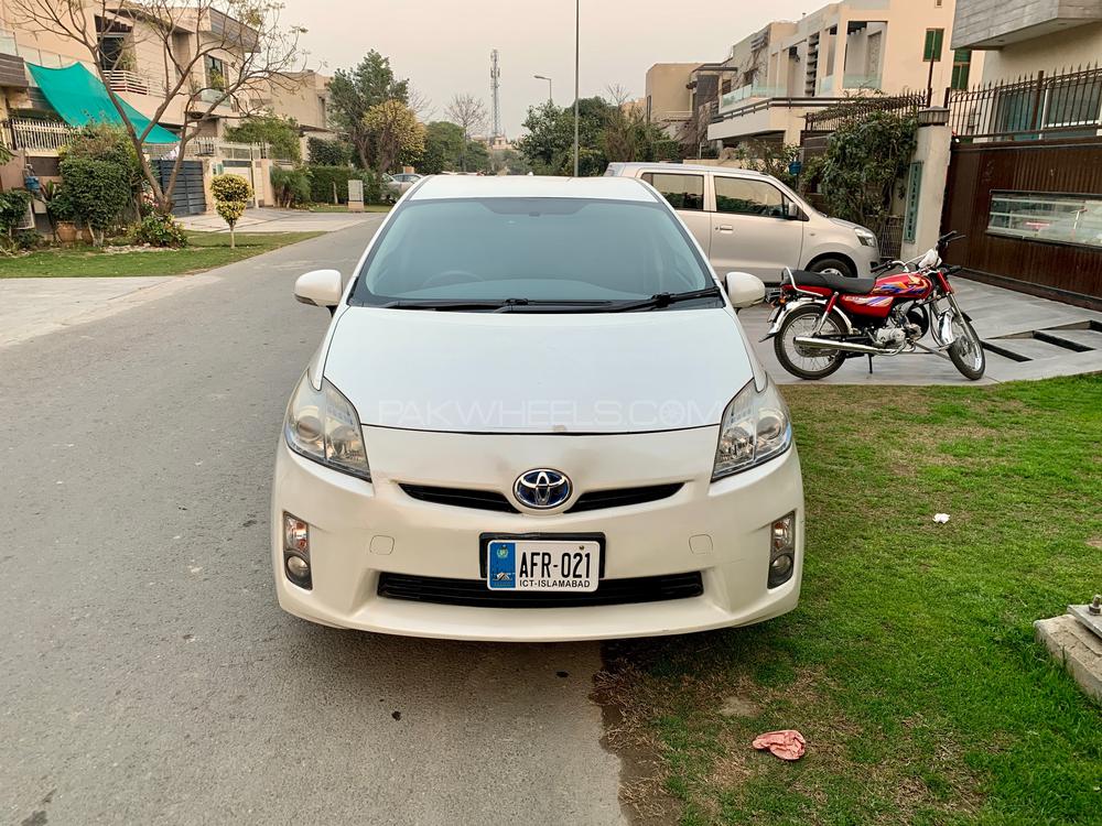 ٹویوٹا پریوس 2011 for Sale in لاہور ٹویوٹا پریوس 2011 for Sale in لاہور Image-4
