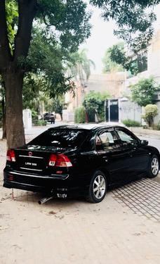 Honda Civic - 2004