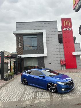 Honda Civic - 2016