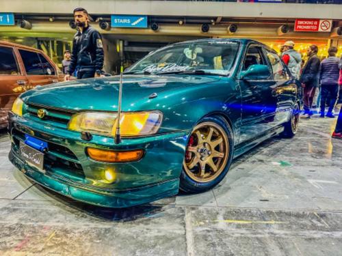 Toyota Corolla - 2000