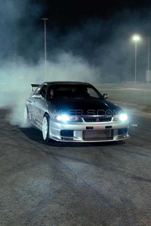 Nissan GT-R - 1996 Godzilla Image-1