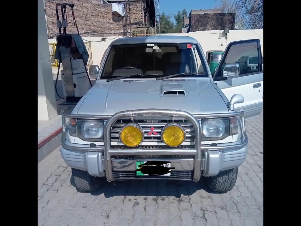 Mitsubishi Pajero 1991 for Sale in Peshawar Image-1