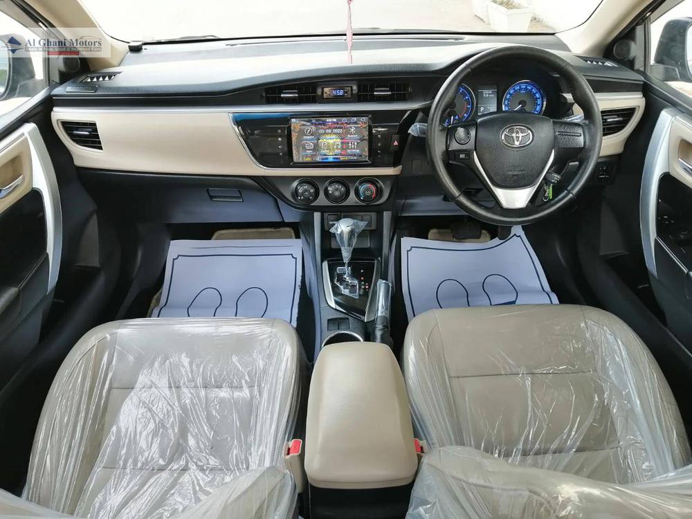 Used Toyota Corolla Altis Grande 18 2015 for Sale  CarMandee