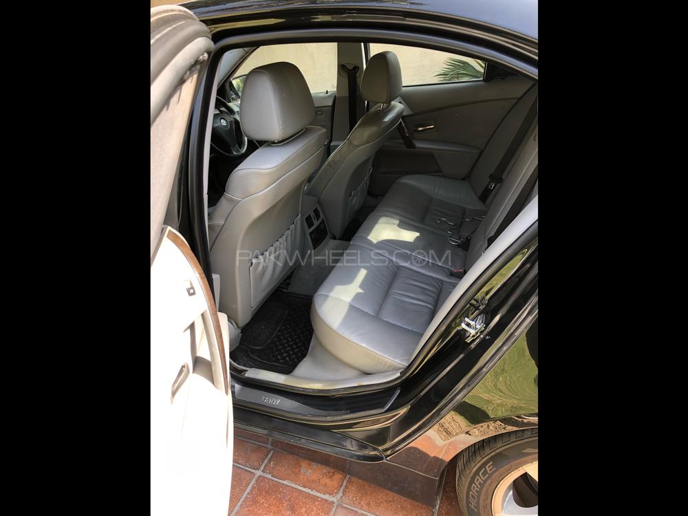 بی ایم ڈبلیو 5 سیریز 2006 for Sale in لاہور بی ایم ڈبلیو 5 سیریز 2006 for Sale in لاہور Image-10