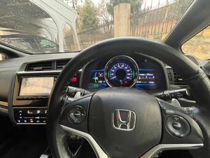 Honda Fit RS 2015 for Sale in Islamabad