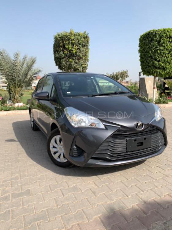 Toyota Vitz 2019 for Sale in Multan Image-1