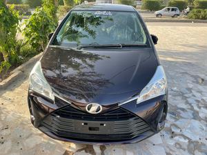 Toyota Vitz F M Package 1.0 2018 for Sale in Peshawar