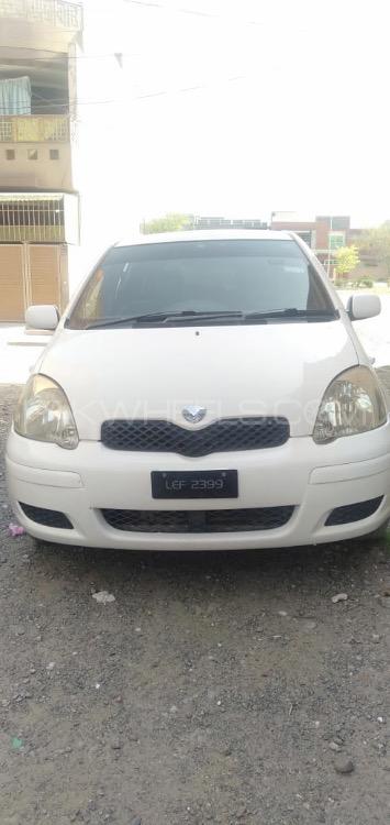Toyota Vitz 2005 for Sale in Peshawar Image-1