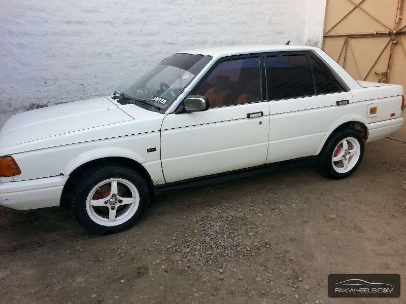Nissan Sunny 1989 for Sale in Peshawar Image-1