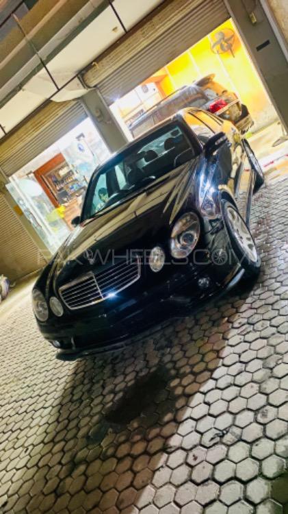 Mercedes Benz E Class - 2005 Benzuuu 211 Image-1