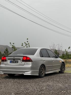 Honda Civic - 2005