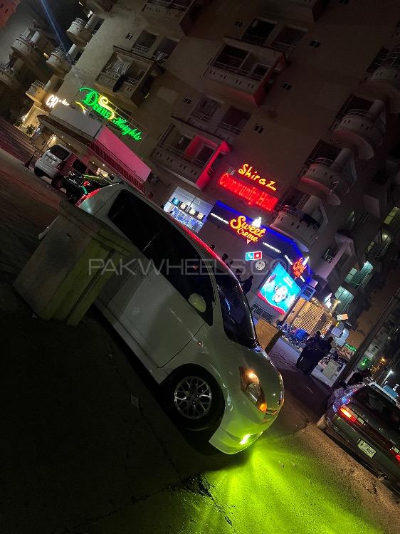 ٹویوٹا پاسو - 2005 V6 Lite Image-1