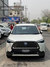 Toyota Corolla Cross Smart Mid Grade 2022 for Sale in Lahore