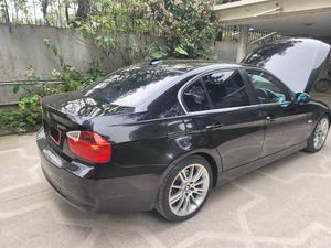 BMW 3 Series 325i 2005 for Sale in Islamabad