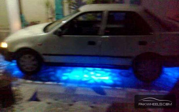 Neon Car under lights for sale Image-1