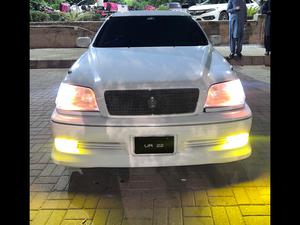 Toyota Crown Royal Saloon 2000 for Sale in Islamabad