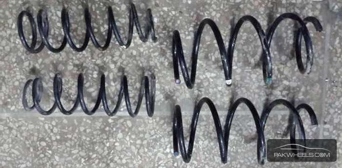 Shock springs for Corolla Image-1