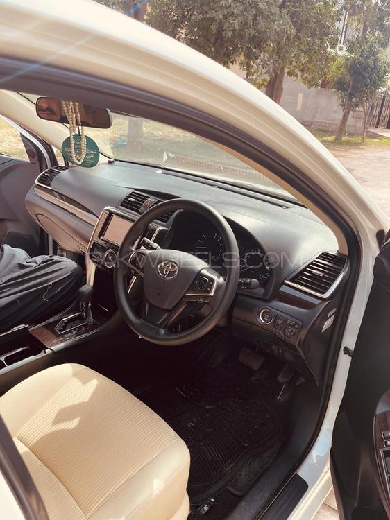 Toyota Premio 2018 for Sale in Lahore Toyota Premio 2018 for Sale in Lahore Image-9