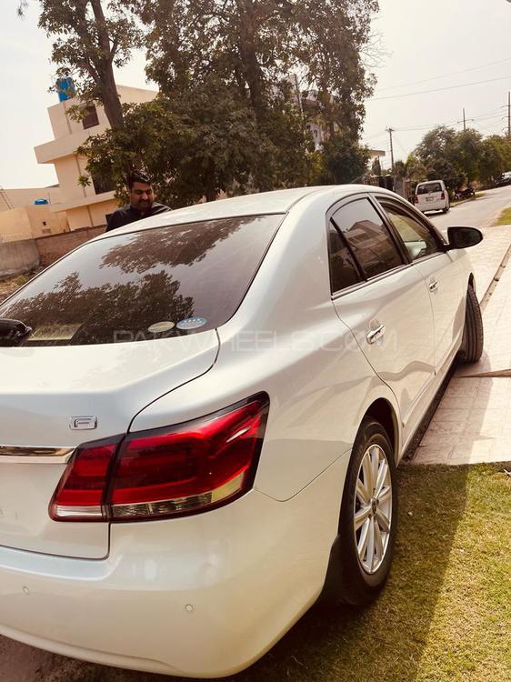 Toyota Premio 2018 for Sale in Lahore Toyota Premio 2018 for Sale in Lahore Image-12