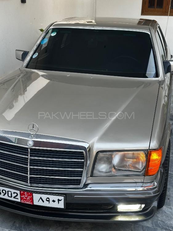 Mercedes Benz S Class - 1986 The Classic Vibe  Image-1